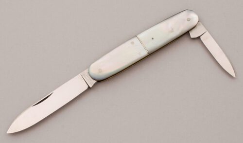 E. Bruckmann Two Blade Gents Folder with Mother of Pearl Scales handle material - Obverse Side - Item #KLC12117