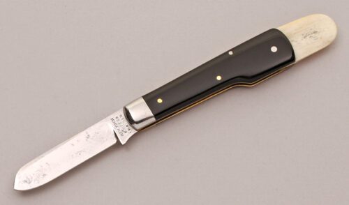 New York Knife Co. Budding & Grafting Knife with Buffalo Horn Handle Scales handle material - Obverse Side - Item #KLC12188
