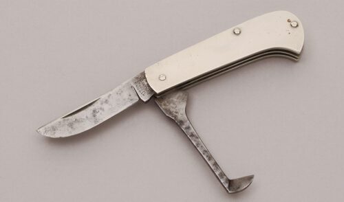 Utica Cutlery Co. Vets Fleam with Stainless Steel handle material - Obverse Side - Item #KLC12191