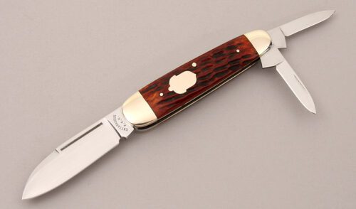 Cattaraugus Cutlery KCC CM-14 Sleeveboard Whittler with Brown Jigged Bone Scales handle material - Obverse Side - Item #KLC12265