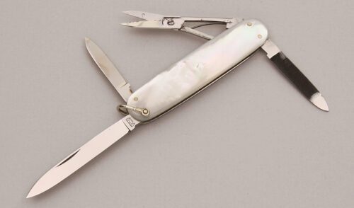 Bruckmann Knives 4 Blade Lobster Pen with Mother of Pearl Scales handle material - Obverse Side - Item #KLC12431