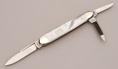 E. Bruckmann Sleeveboard Whittler with Mother of Pearl Scales handle material - Obverse Side - Item #KLC12434
