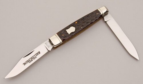 Winchester Knives W15 2913 1/2 Moose with Brown Jigged Bone Scales handle material - Obverse Side - Item #KLC12527