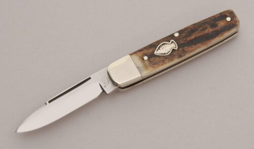Hen & Rooster CM-6 Straight Arrow Coffin Jac with Stag Handle Scales handle material - Obverse Side - Item #KLC12569