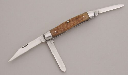 Robison ShurEdge Stockman with Carmel Jigged Bone Scales handle material - Obverse Side - Item #KLC12576