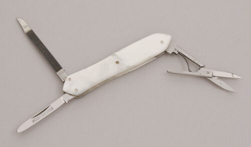 Winchester Knives Lobster Pen Knife with Mother of Pearl Scales handle material - Obverse Side - Item #KLC12610