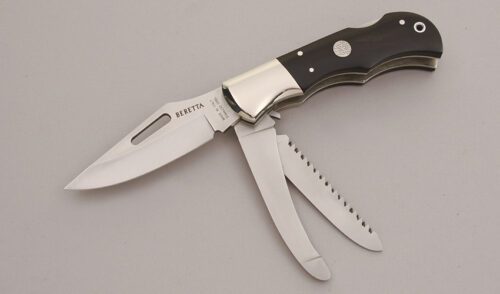 Beretta Knives Multi-Blade Folder with Buffalo Horn Handle Scales handle material - Obverse Side - Item #KLC12621