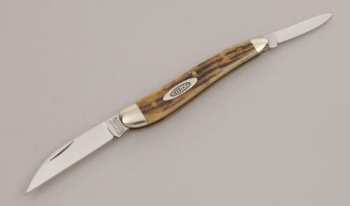 Robeson Knives 622500 Half Whittler with Jigged Bone Scales handle material - Obverse Side - Item #KLC12703