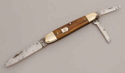 Kissing Crane 3135 XXIV Whittler with Stag Handle Scales handle material - Obverse Side - Item #KLC12724