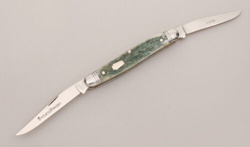 Schatt & Morgan Model #66 Muskrat with Jigged Blue Bone Scales handle material - Obverse Side - Item #KLC12790