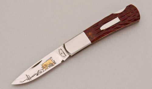 Cattaraugus Cutlery CM-11E Lockback Folder with Brown Jigged Bone Scales handle material - Obverse Side - Item #KLC12904
