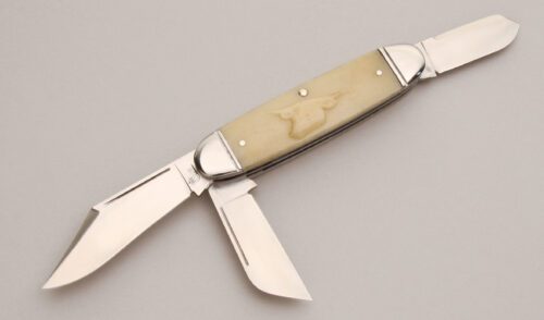 Queen Cutlery Dan Burke Cattle King with Smooth Natural Bone Scales handle material - Obverse Side - Item #KLC12933