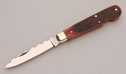 Digby's Kelham Island EZ Open Folder with Cranberry Jigged Bone Scales handle material - Obverse Side - Item #KLC13078