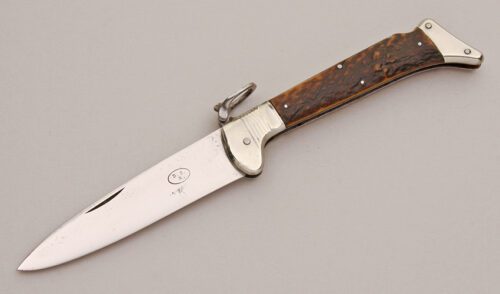 Dame Stoddard & Kendall Large Lockback Folder with Stag Handle Scales handle material - Obverse Side - Item #KLC13079