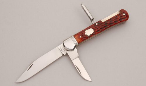 Cattaraugus Cutlery KCC FH-3 Folding Hunter with Brown Jigged Bone Scales handle material - Obverse Side - Item #KLC13118