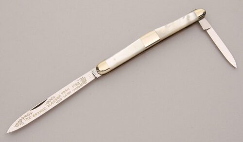 Fight'n Rooster Melon Tester with Mother of Pearl Handle Scales handle material - Obverse Side - Item #KLC13125