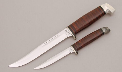 Case Cutlery 1940-1965 XX Hunting Set with Stacked Leather Handles handle material - Obverse Side - Item #KLC13138