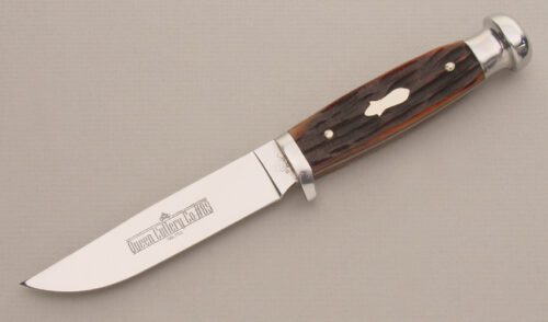 Queen Cutlery #89 Hunter with Jigged Bone Scales handle material - Obverse Side - Item #KLC13289