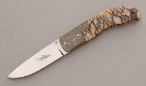 Viper Knives Evolution Lockback with Natural Coral Handle Scales handle material - Obverse Side - Item #KLC13292