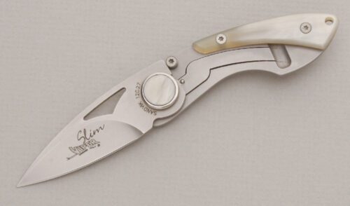 Viper Knives Slim Series Gents Folder with Blonde Ox Horn Handle Scale handle material - Obverse Side - Item #KLC13295