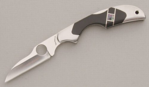 Spyderco Knives Kiwi Midlock Folder with Black Jet Handle Scales handle material - Obverse Side - Item #KLC13315