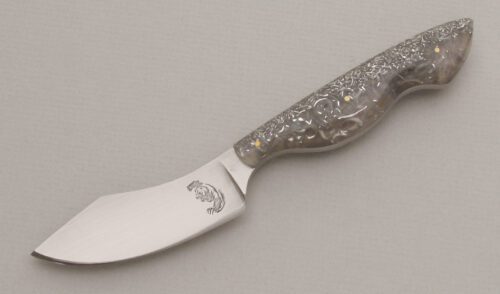 Bernard Ortiz Chetco Bear Small Skinner with Aluminum & Alumilite Resin handle material - Obverse Side - Item #KLC13319
