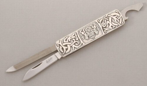 EKA Gents Pen Knife with Embossed 925 Silver Scales handle material - Obverse Side - Item #KLC13321