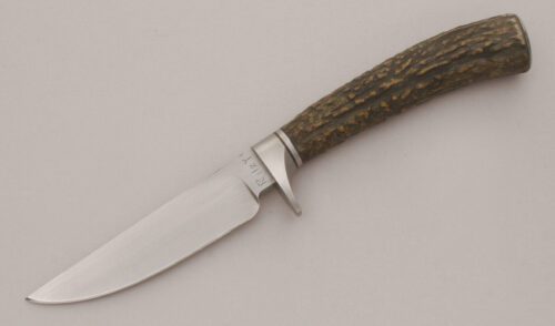 Dennis Riley Small Hunter with Sambar Stag Handle handle material - Obverse Side - Item #KLC13409