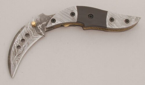 Unknown Maker Hawkbill Damascus Linerlock with Horn Handle Scales handle material - Obverse Side - Item #KLC13482