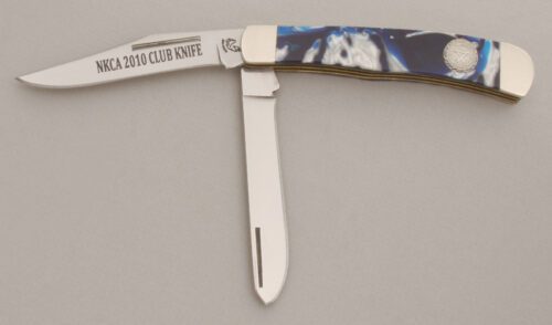 Painted Pony 2010 NKCA Club Trapper with Blue Lagoon Mica Pearl Scales handle material - Obverse Side - Item #KLC13523