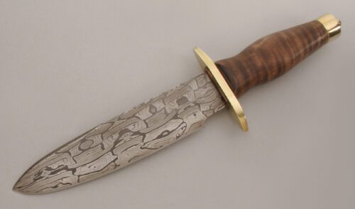 Gary Root Moran Rio Grande Camp Knife with Curly Maple Wood Handle handle material - Obverse Side - Item #KLC13544