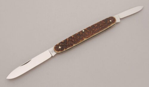 Hen & Rooster Model 422 Two Blade Folder with Stag Handle Scales handle material - Obverse Side - Item #KLC13559