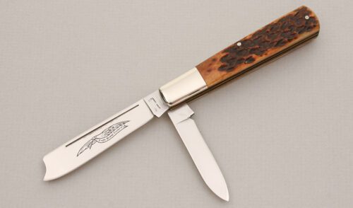 Parker Cutlery Two Blade Razor with Jigged Bone Scales handle material - Obverse Side - Item #KLC13764