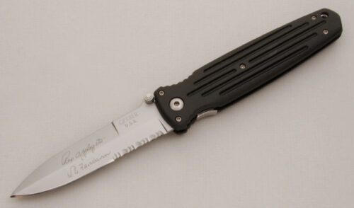 Gerber Knives Applegate/Fairbairn Combat with FRN Frame handle material - Obverse Side - Item #KLC13771