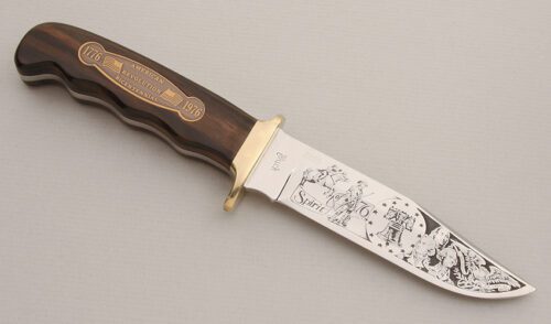Buck Knives Bicentennial 1976 Hunter with American Walnut Handle Scales handle material - Obverse Side - Item #KLC14248