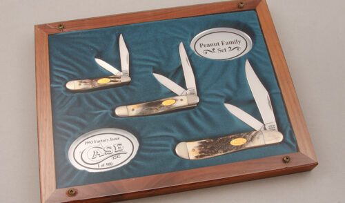 Case Cutlery 1993 Peanut Family Set with Stag Handle Scales handle material - Obverse Side - Item #KLC14293