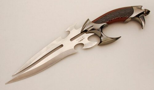 United Cutlery Gil Hibben UC1169 Jackal with Cast Resin Handle handle material - Obverse Side - Item #KLC14349