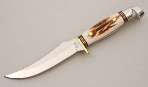 Western Cutlery Model W39 Hunter with Stag Handle Scales handle material - Obverse Side - Item #KLC14369