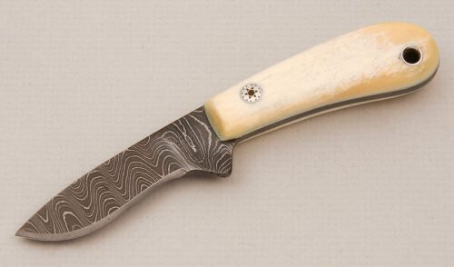 Sam Roddy JR Model with Camel Bone Scales handle material - Obverse Side - Item #KLC14480