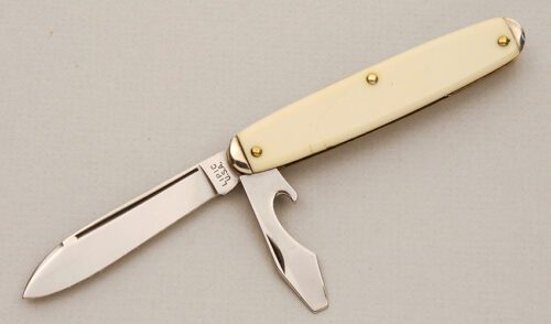 Camillus Cutlery Lipco Pen Knife with Ivory Delrin Scales handle material - Obverse Side - Item #KLC14510