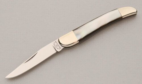 A.G. Russell 112 Gentleman's Jack with Black Pearl Scales handle material - Obverse Side - Item #KLC14516