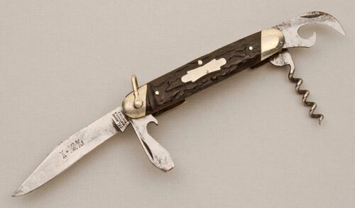 George Wostenholm Cutlery IXL Utility Knife with Brown Jigged Bone Scales handle material - Obverse Side - Item #KLC14517
