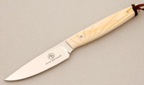 Arno Bernard Bateleur with Warthog Tusk Scales handle material - Obverse Side - Item #KLC14598
