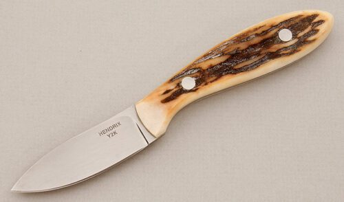 Wayne Hendrix Y2K Small Skinner with Stag Scales handle material - Obverse Side - Item #KLC15184