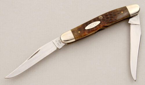 Case Cutlery Muskrat with Brown Jigged Bone Scales handle material - Obverse Side - Item #KLC15481