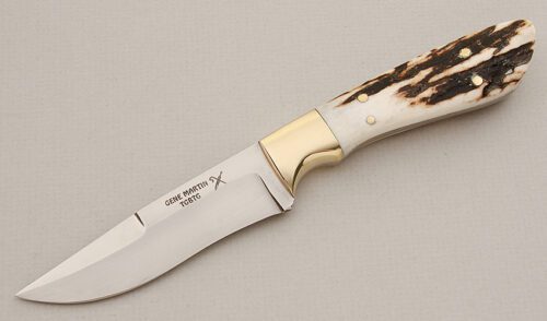 Gene Martin Stag Hunter with Stag Scales handle material - Obverse Side - Item #KLC15577
