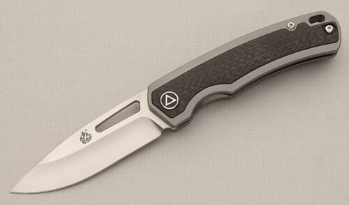 QSP Knives Puffin with Titanium Frame handle material - Obverse Side - Item #KLC15607