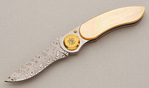 Lone Wolf Knives Paul Presto Axial Lock with Gold Lip Pearl Scales handle material - Obverse Side - Item #KLC15624