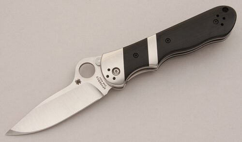 Spyderco Knives C224GP Lil' Sub-Hilt with Black G-10 Scales handle material - Obverse Side - Item #KLC16008