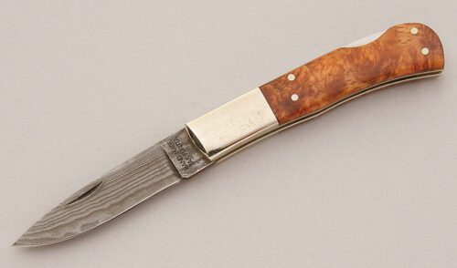 Tak Fukuta SM-353 Lockback with Chinese Quince Burlwood Scales handle material - Obverse Side - Item #KLC16026